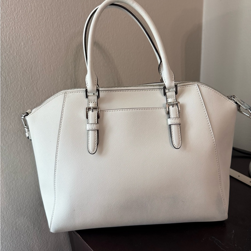 Michael Kors White Saffiano Leather Dome Satchel with Silver Hardware - Picture 2 of 6